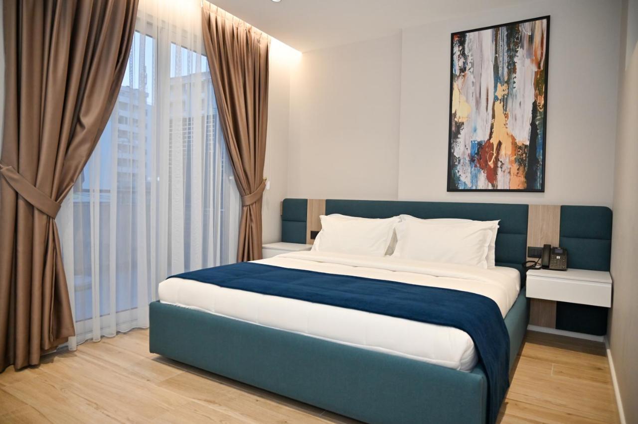 Hotel Vino Durrës Exteriör bild